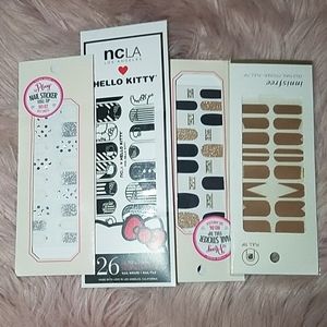 Nail wraps bundle